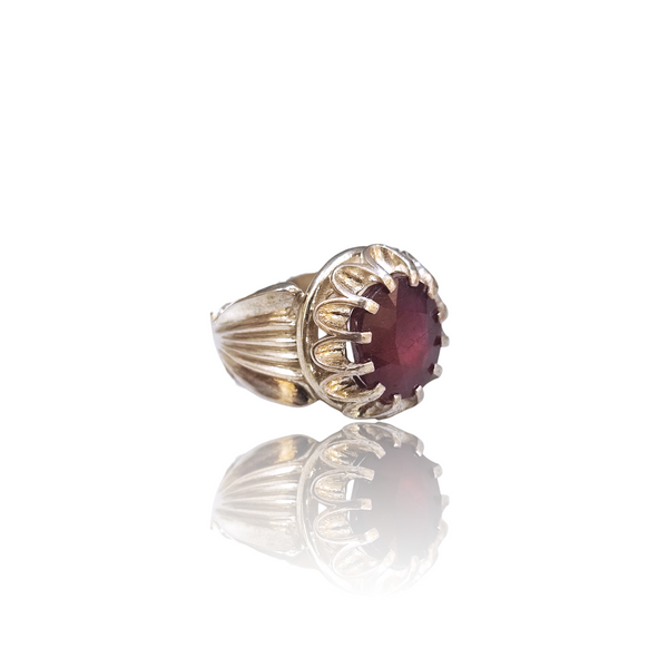 Natural Ruby Silver Ring 9.60 Ct — side view, lab certified natural natural ruby manik