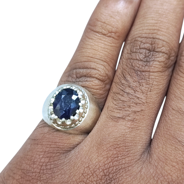 Natural Blue Sapphire Silver Ring 4.01 Ct — natural blue sapphire neelam ring view 4
