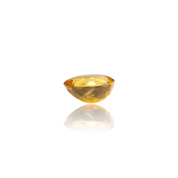 Natural Citrine 5.00Ct — close up detail, authentic citrine sunela silver gemstone