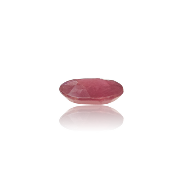 Natural Ruby 4.00Ct — close up detail, authentic natural ruby manik silver gemstone