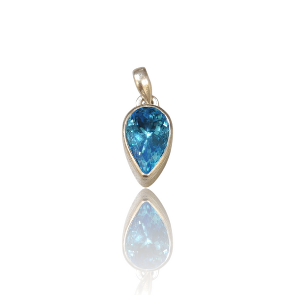 Natural blue topaz silver pendant 9.26ct — lab certified Click Gems