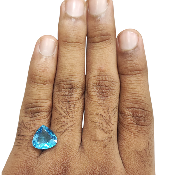 Natural Blue Topaz 7.32Ct