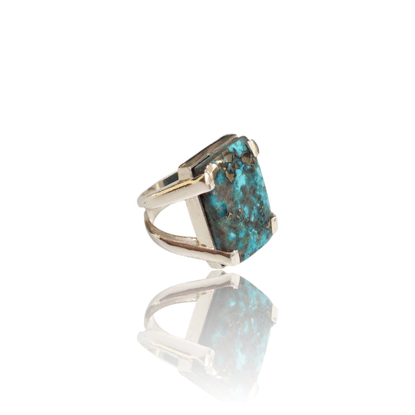Natural Irani Fairoos Silver Ring 24.55 Ct