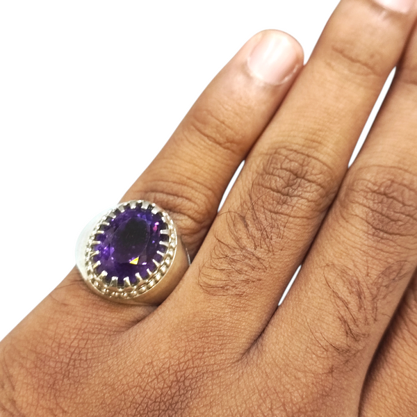 Natural Amethyst Silver Ring 12.65 Ct — close up detail, authentic amethyst katela silver ring