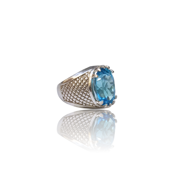 Natural Blue Topaz Silver Ring 7.77 Ct — side view, lab certified natural blue topaz