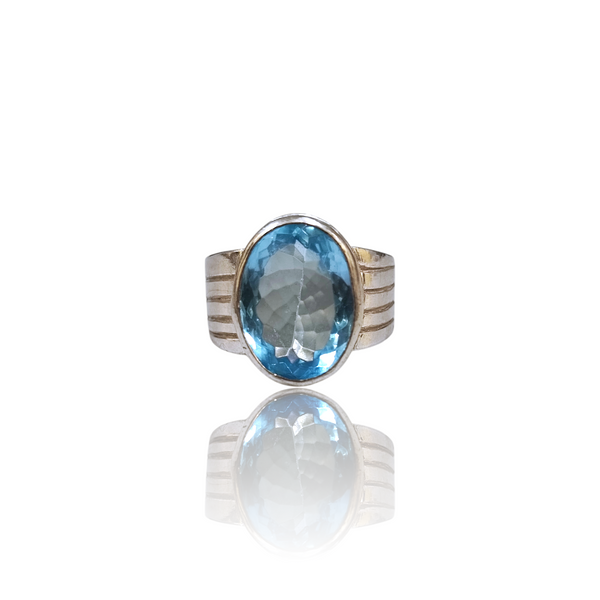Natural Blue Topaz Silver Ring 10.25 Ct — close up detail, authentic blue topaz silver ring