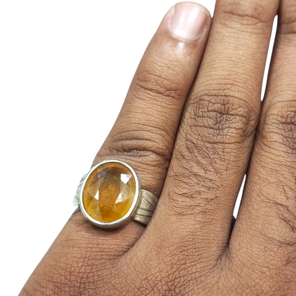 Natural Yellow Sapphire Silver Ring 10.83 Ct — natural yellow sapphire pukhraj ring view 4