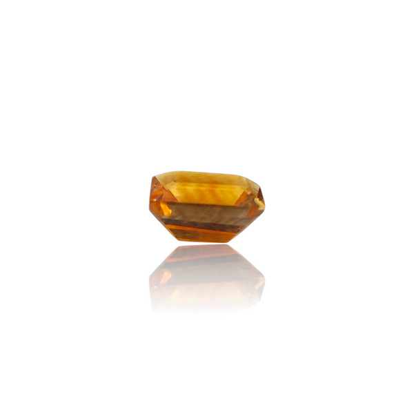 Natural Citrine 2.65Ct — close up detail, authentic citrine sunela silver gemstone