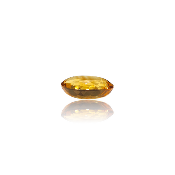 Natural Citrine 5.80Ct — close up detail, authentic citrine sunela silver gemstone