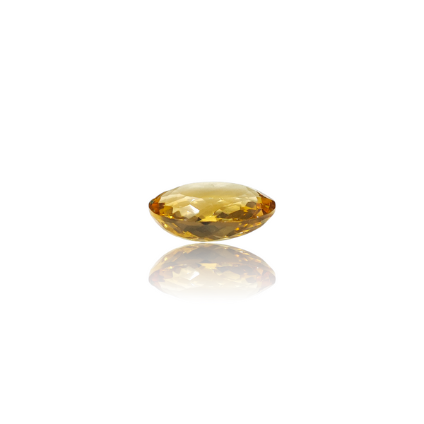 Natural Citrine 8.10Ct — close up detail, authentic citrine sunela silver gemstone