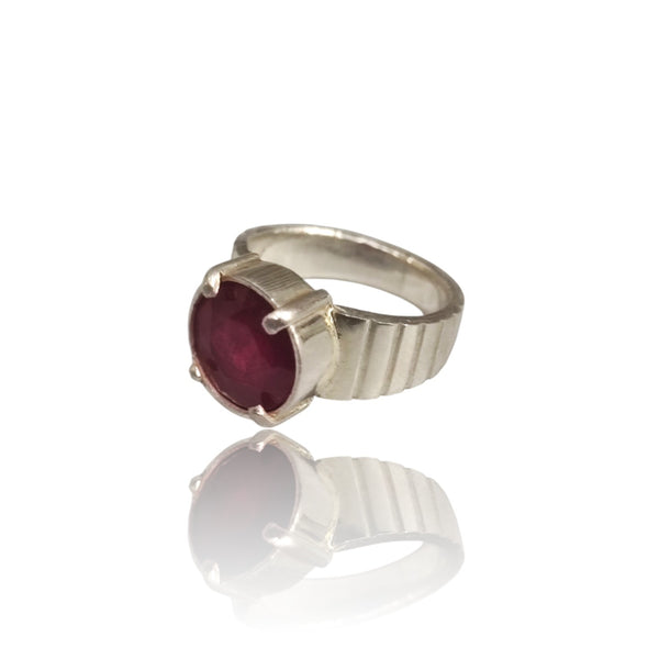 Natural Ruby Silver Ring 10.5 Ct