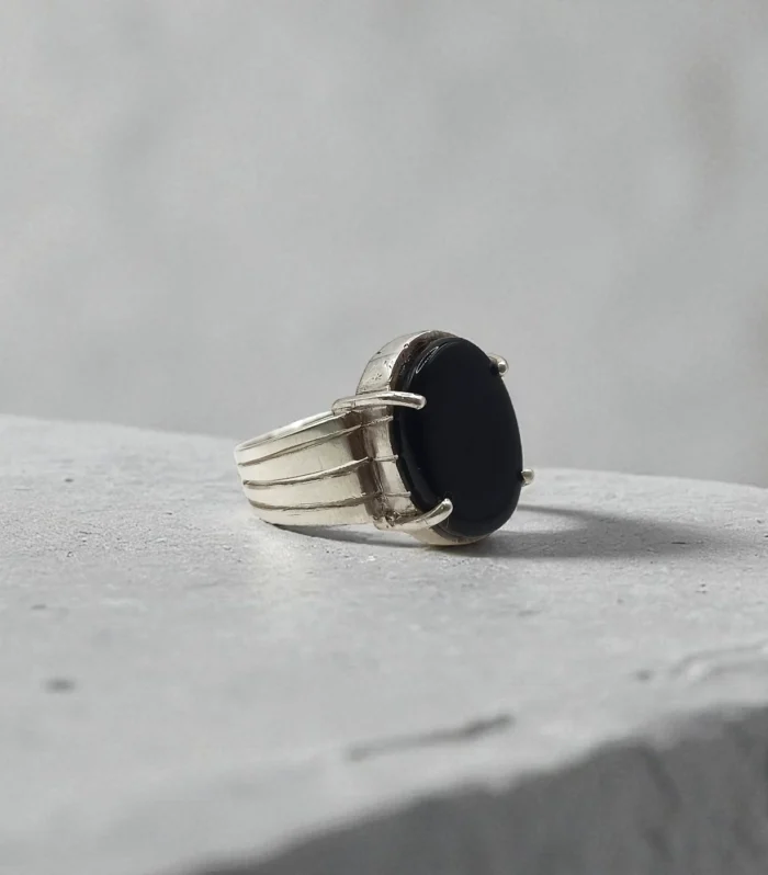 Natural Yamani Aqiq Silver Ring 8.66 Carat